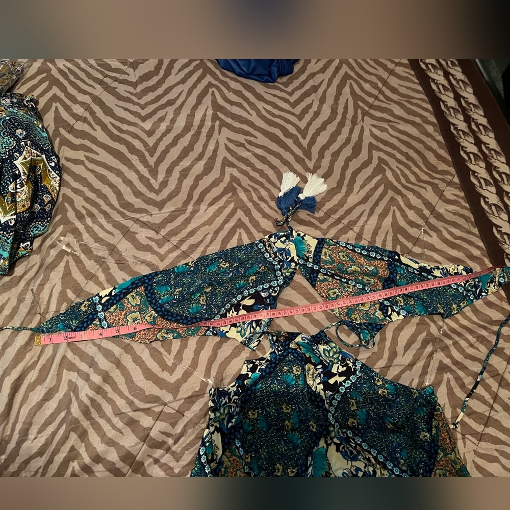 Teal Key Hole Maxi Dress - Picture 5 of 5